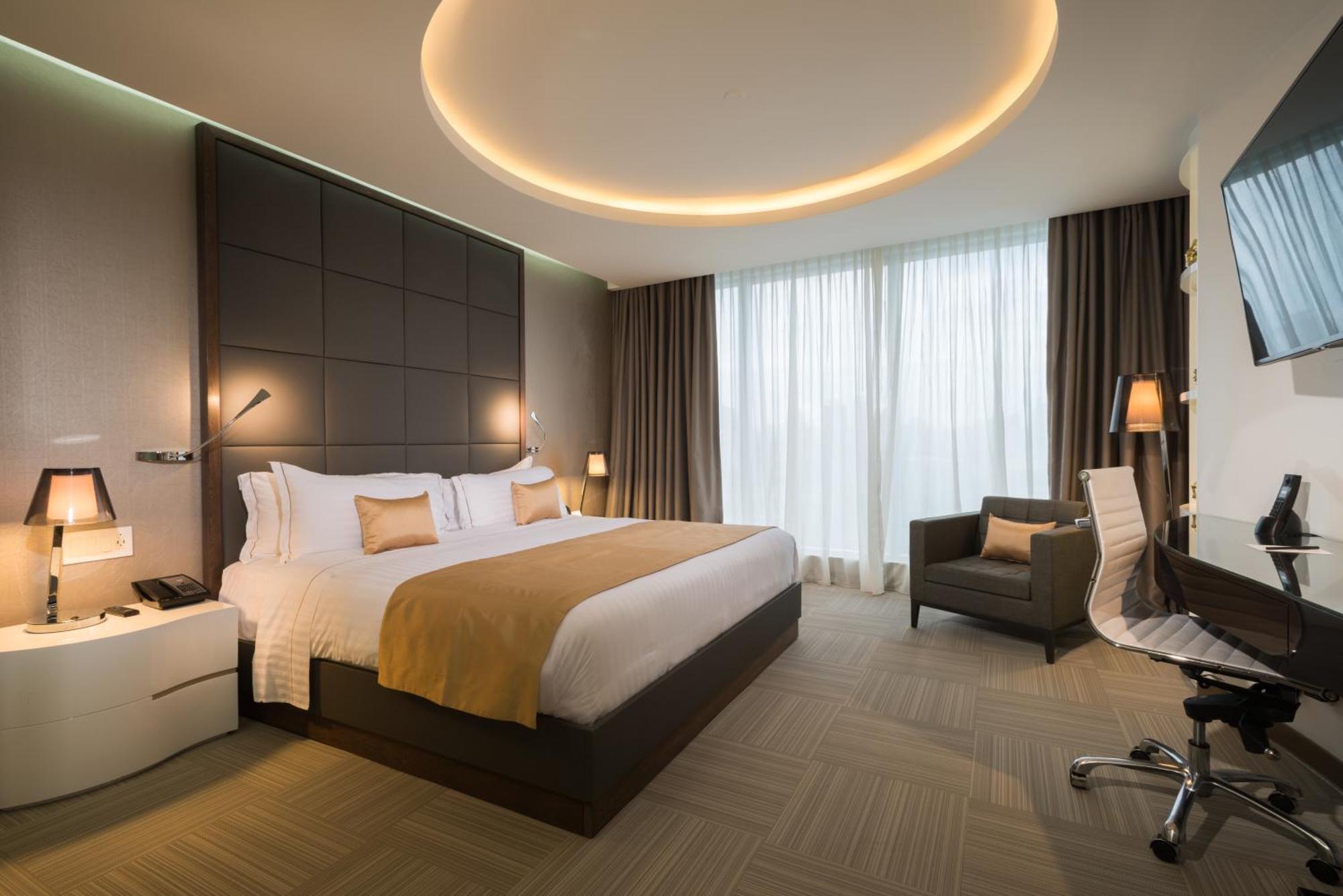 Executive King Room,1278745417:JPEG